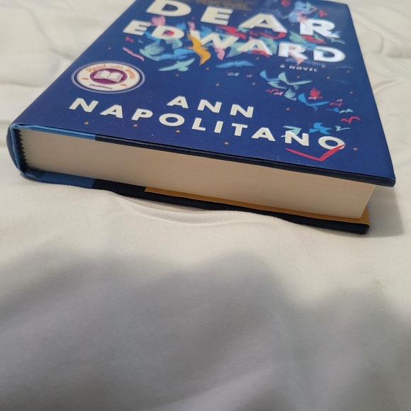 Book: Dear Edward  Author: Ann Napolitano  Novel  Fiction Hardback - Picture 4 of 8